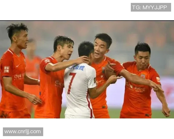 鲁能与上港中超联赛对决:鲁能与上港的精彩对战回顾与战术分析 鲁能与上港中超联赛对决:鲁能与上港的精彩对战回顾与战术分析